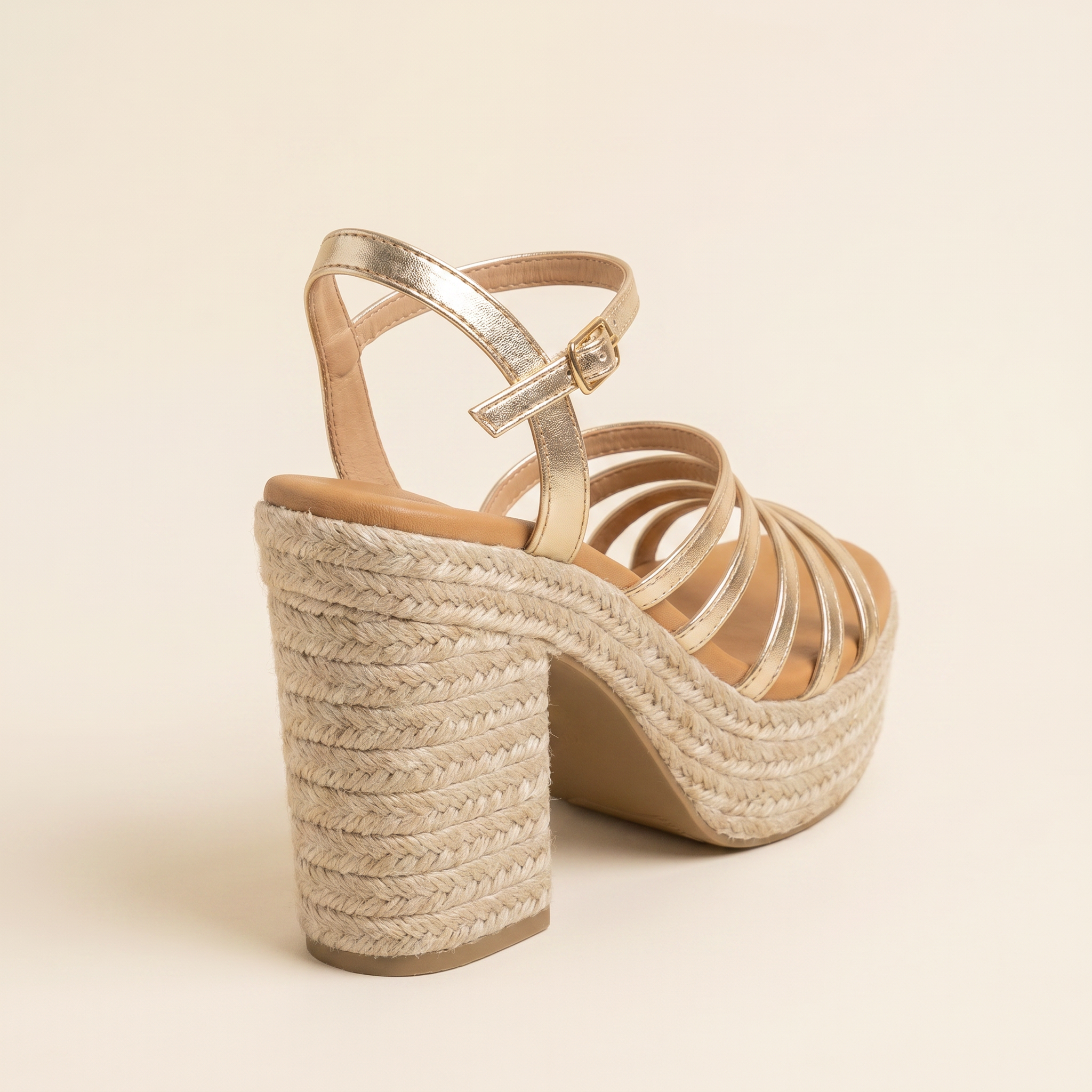 LOLA | SANDALIA DE CUÑA ALTA DE ESPARTO